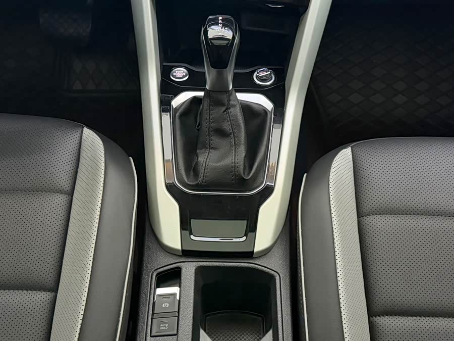 Volkswagen T-ROC 2024, фото 12