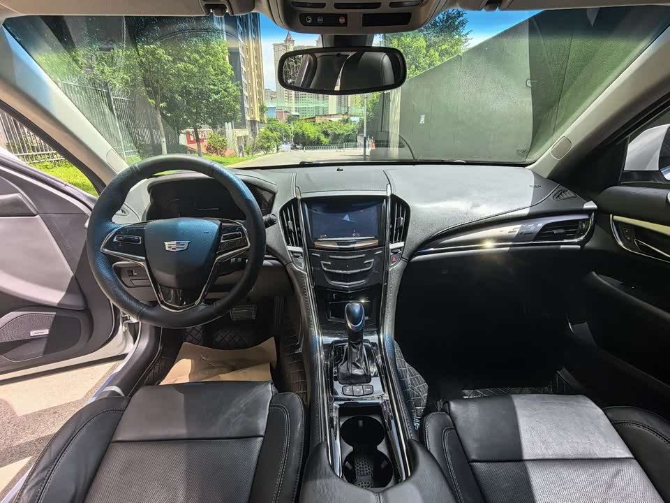 Cadillac ATS-L