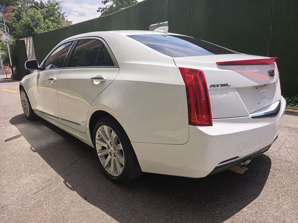 Cadillac ATS-L
