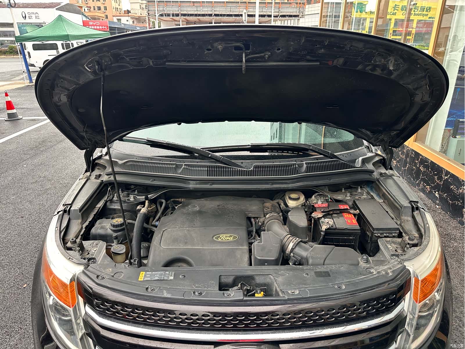 Ford Explorer, 2014 14