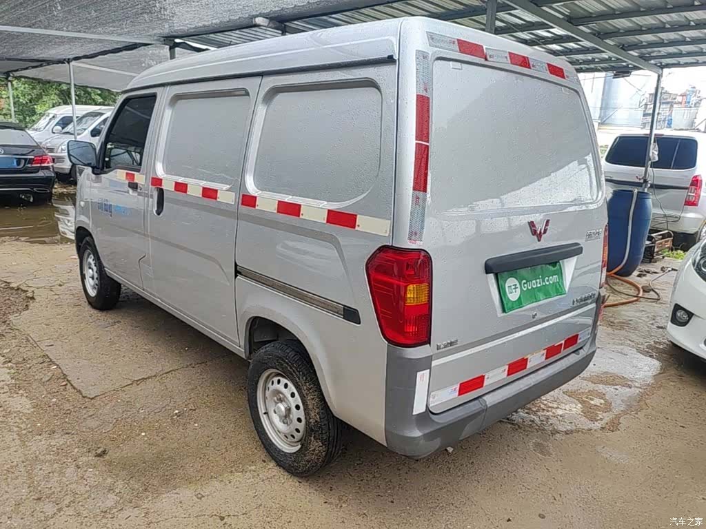 Wuling VI, 2021 все фото