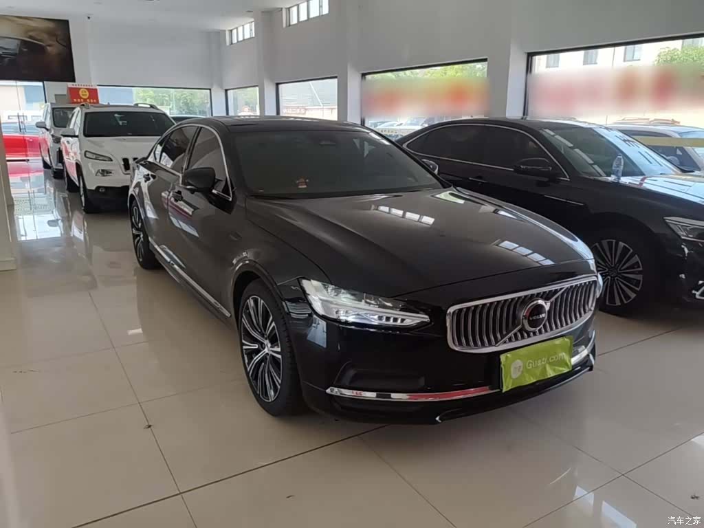 Volvo S90, 2024 4