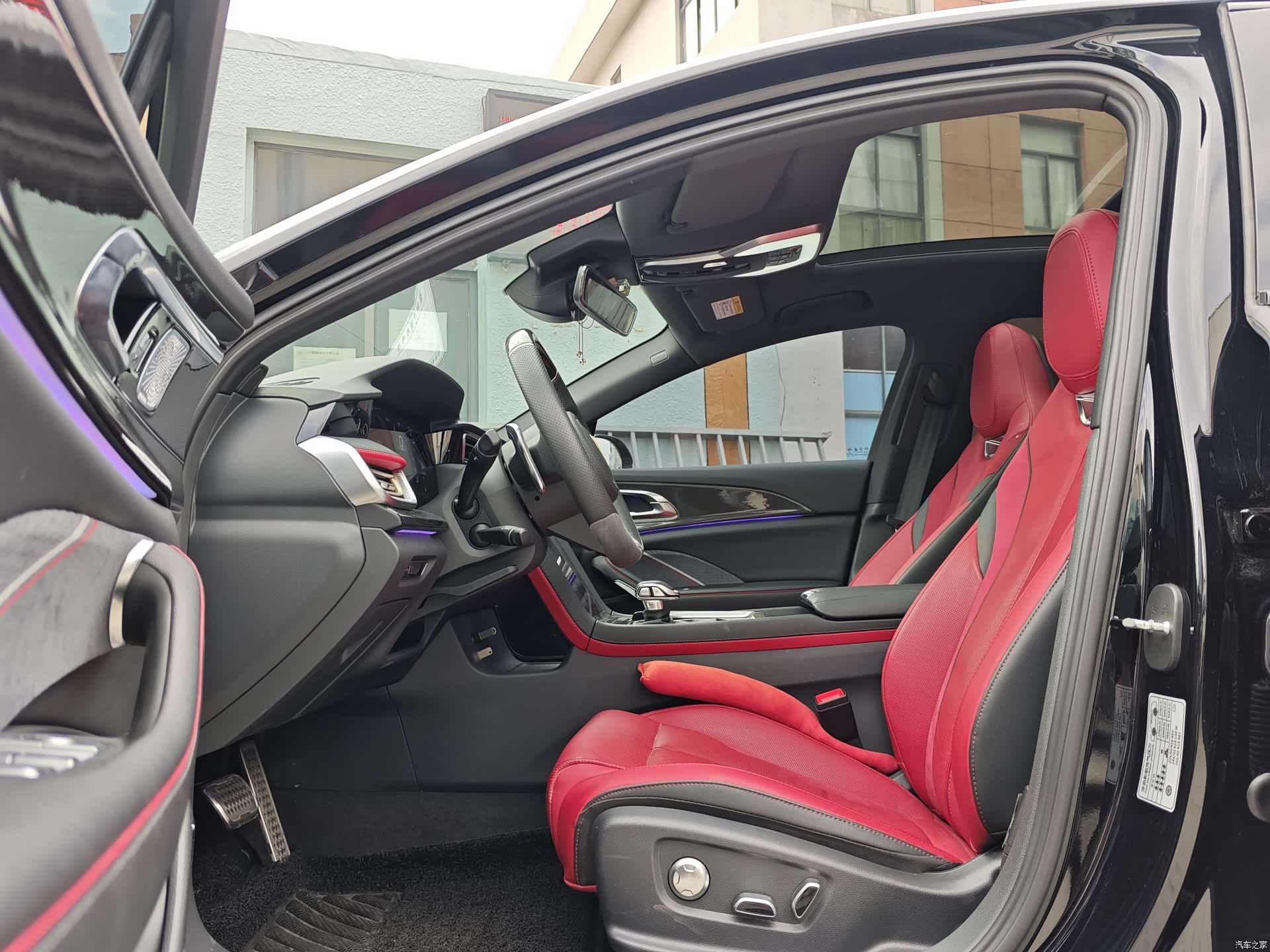 Hongqi H6, 2025 все фото