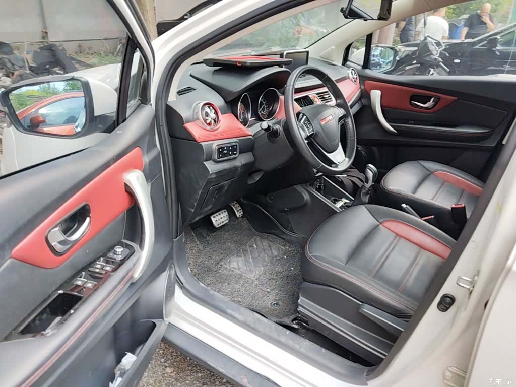 Haval H1, 2015 12