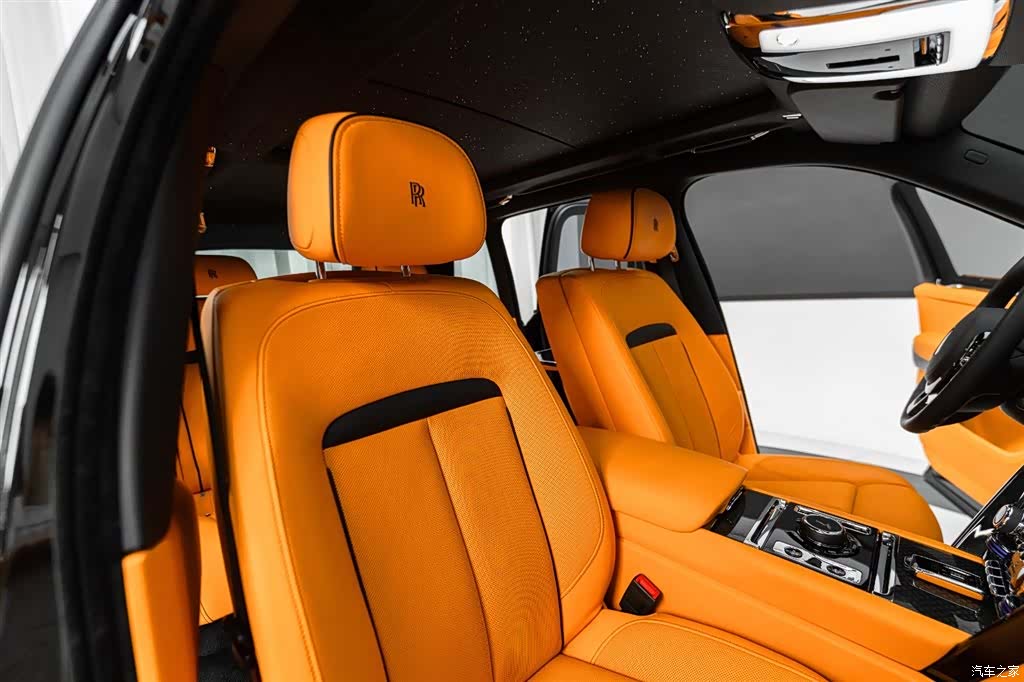 Rolls-Royce Cullinan, 2021 14