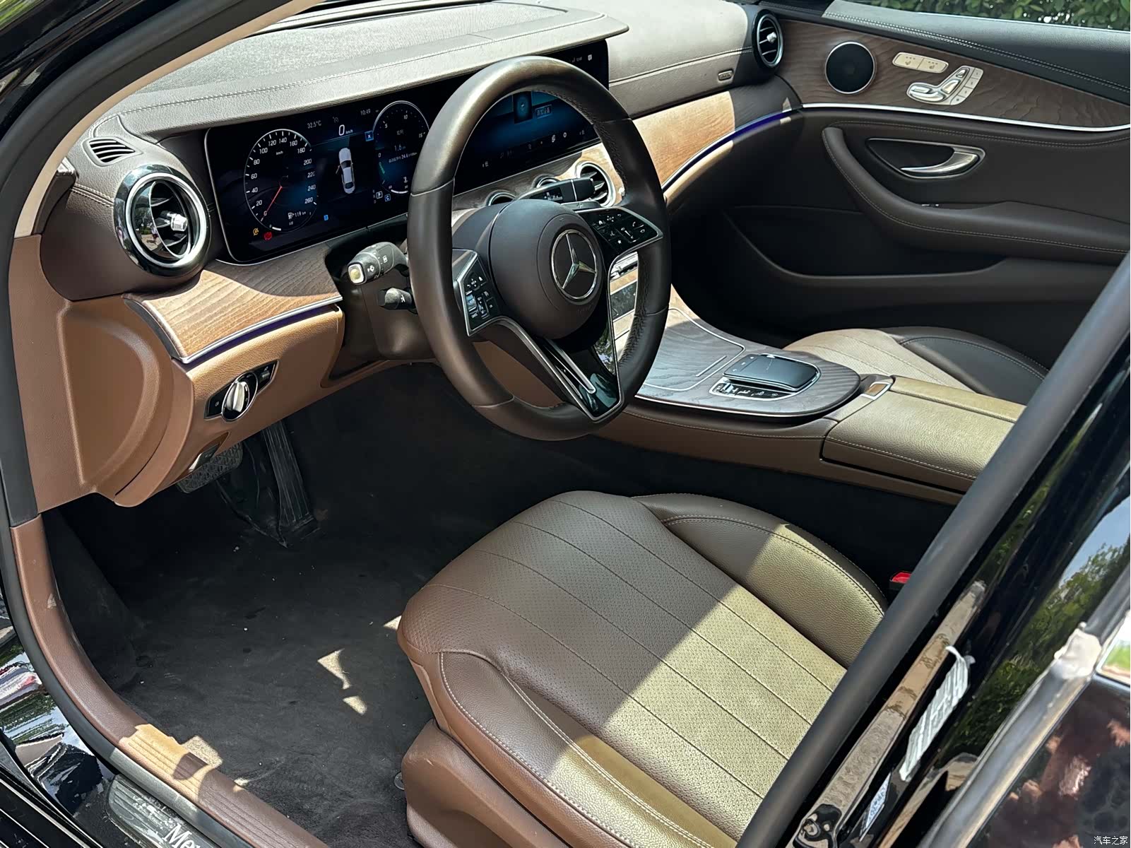 Mercedes-Benz E-Class, 2021 14