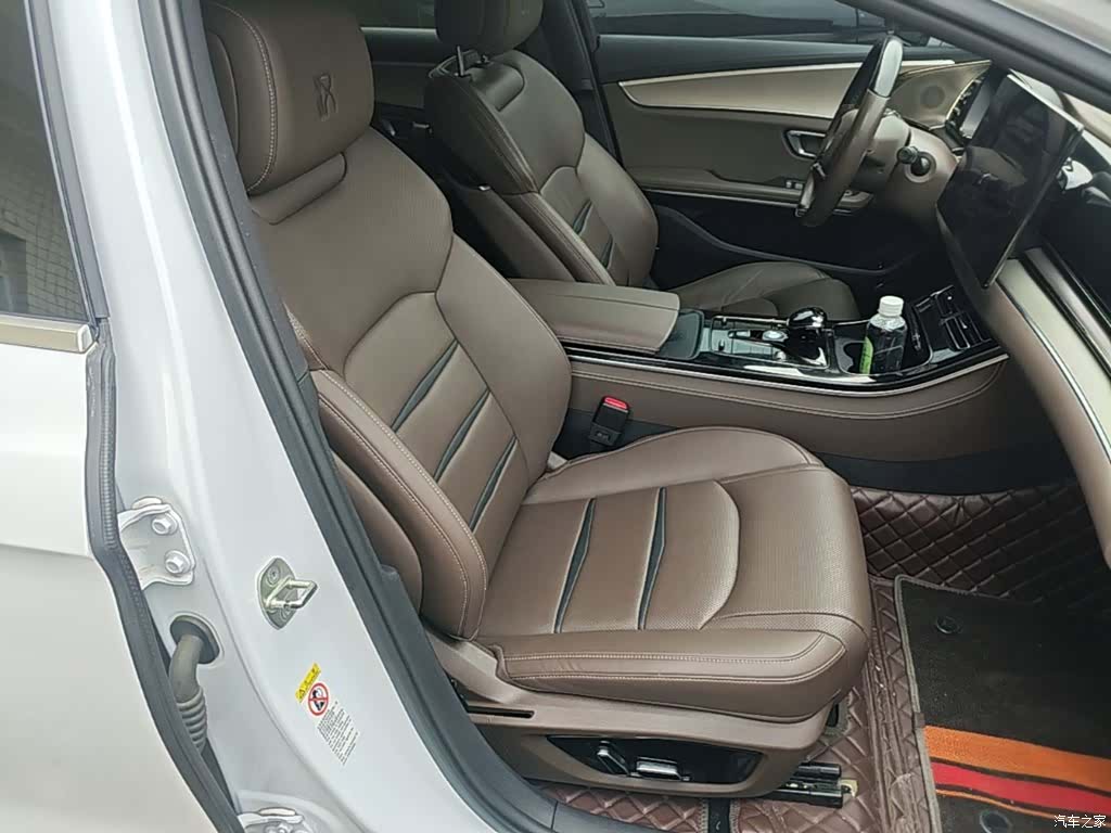 BYD Han, 2023 25