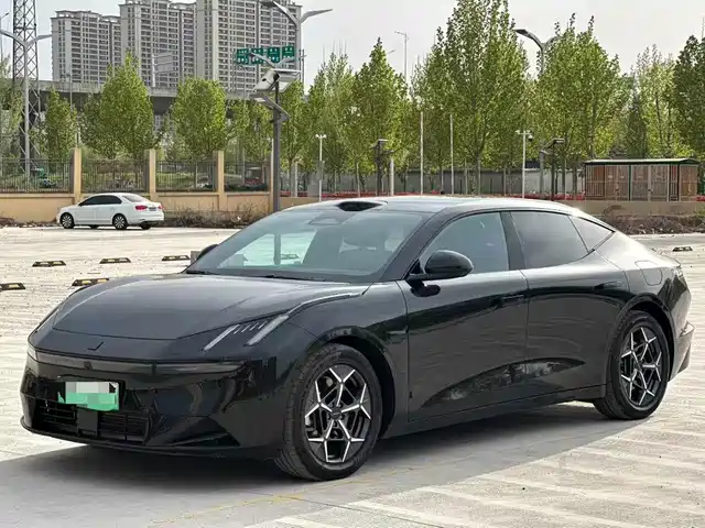 Lynk & Co 10 2025 — купить из Китая под заказ