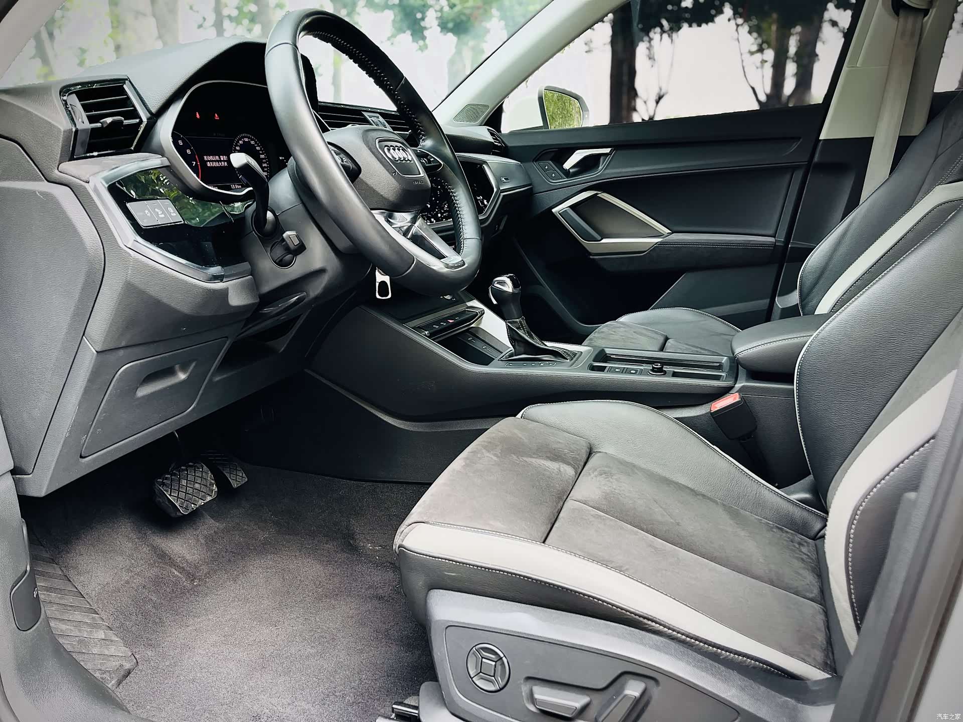 Audi Q3, 2020 12