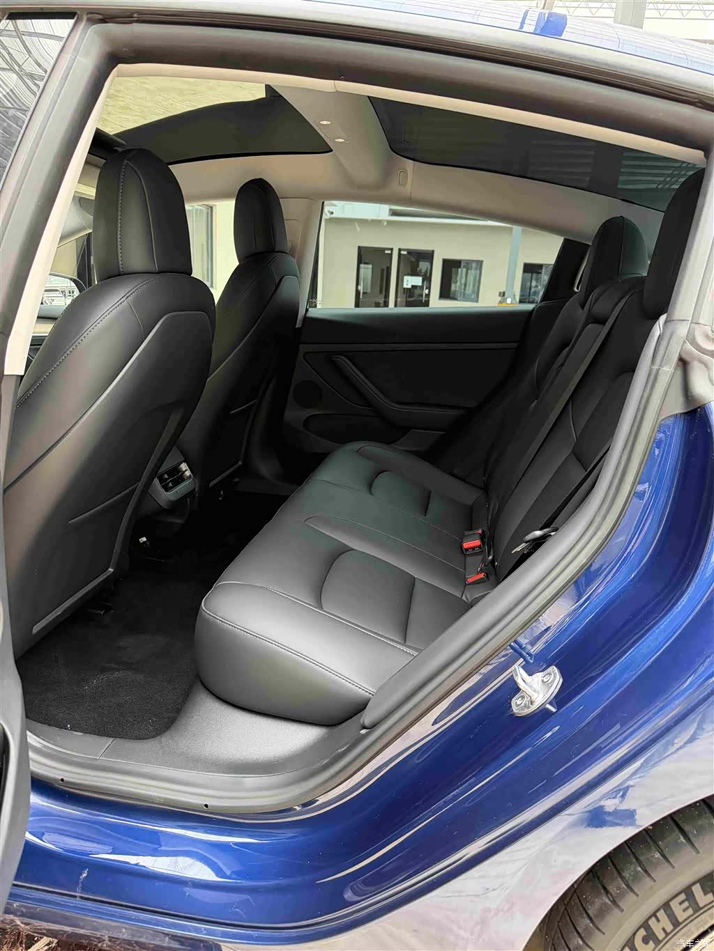 Tesla Model 3, 2021 7