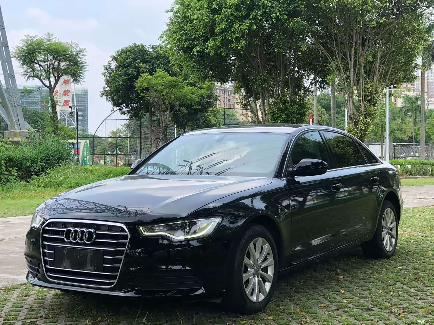 Audi A6L, 2015 1