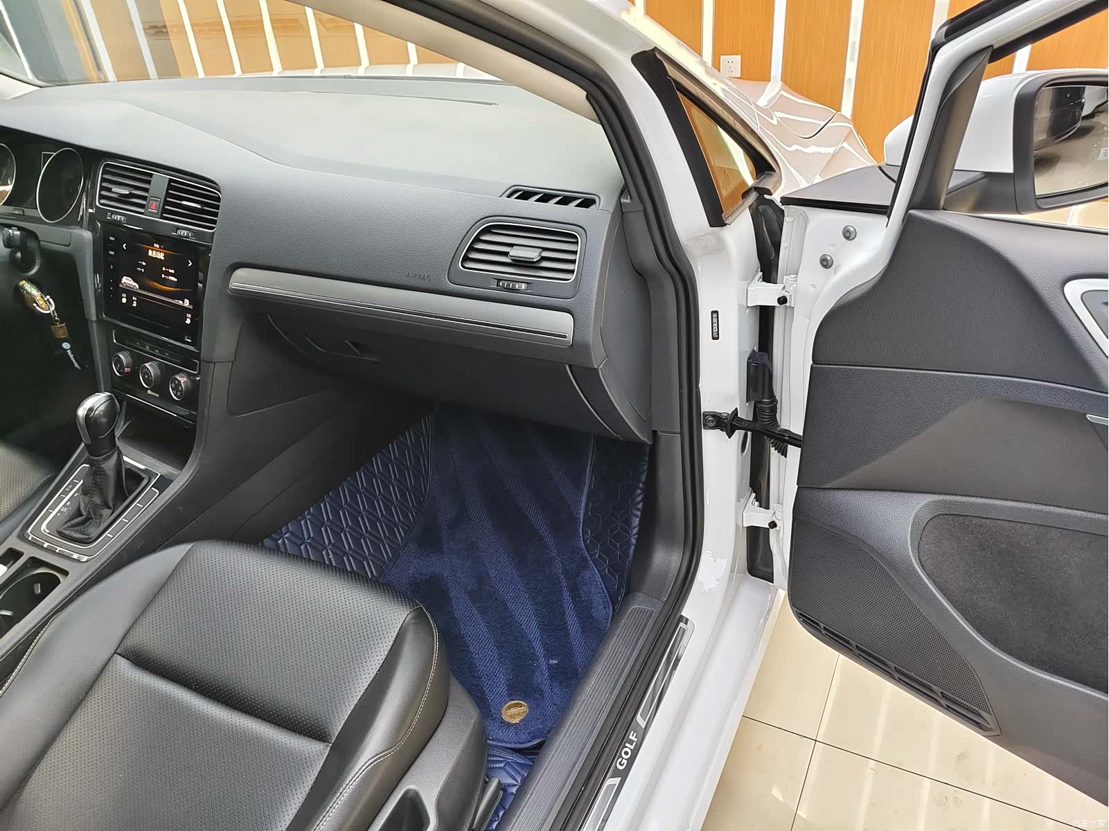 Volkswagen Golf, 2020 10