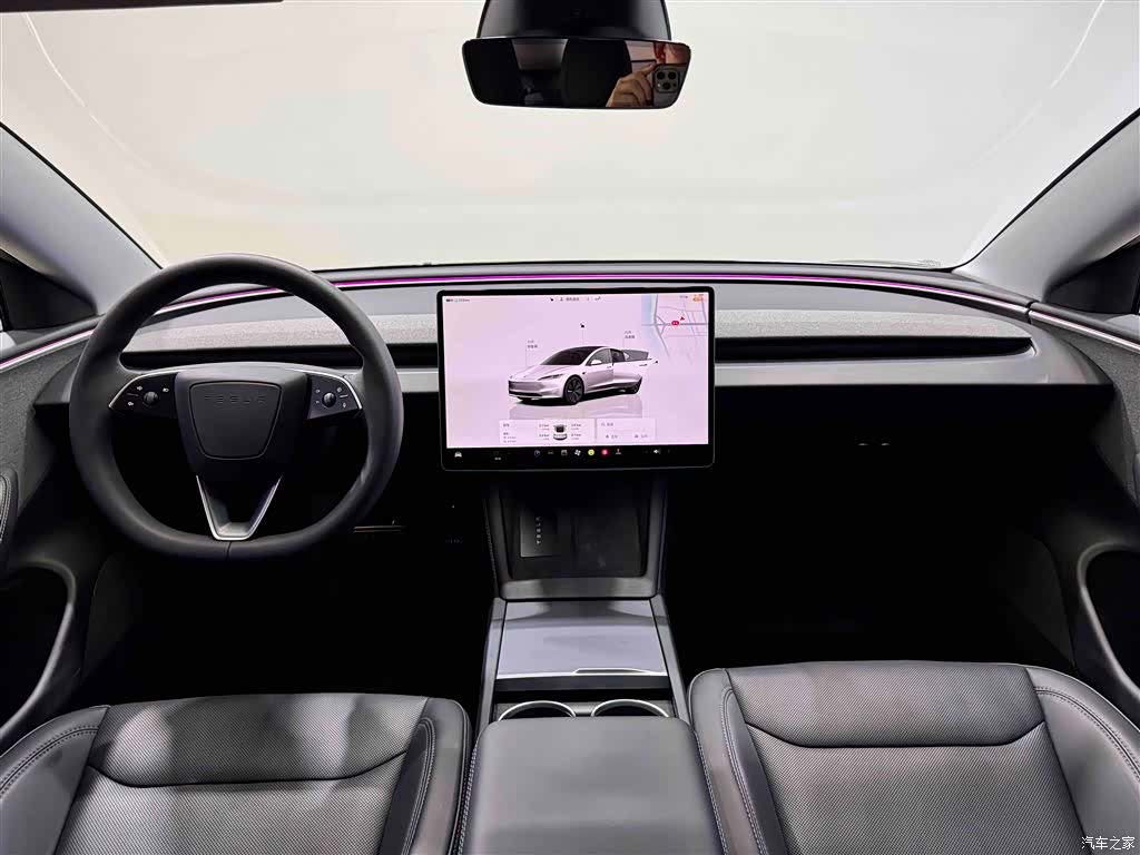 Tesla Model 3, 2024 13