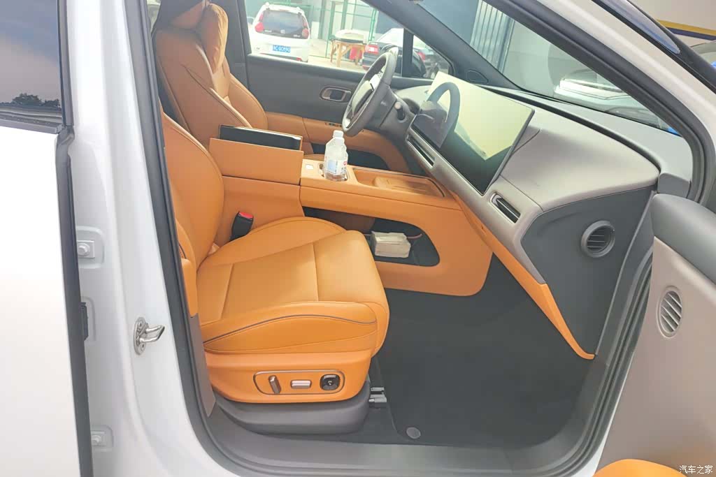 Li Auto i6, 2026 8