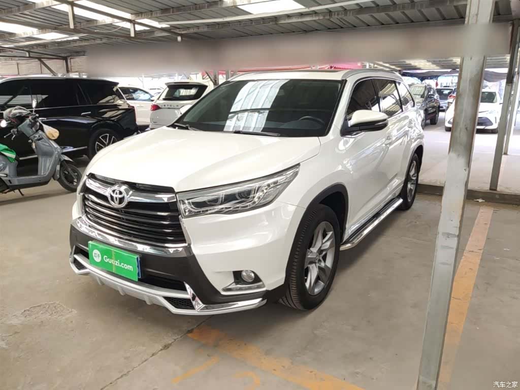 Toyota Highlander, 2016 1