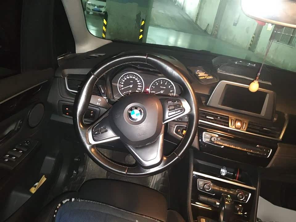 BMW 2 series station wagon