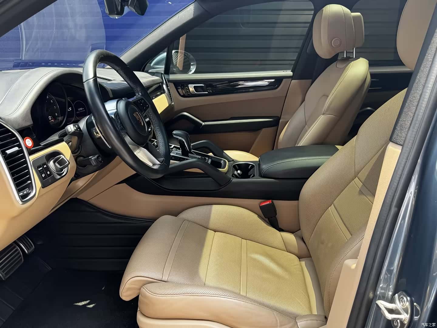 Porsche Cayenne, 2018 10