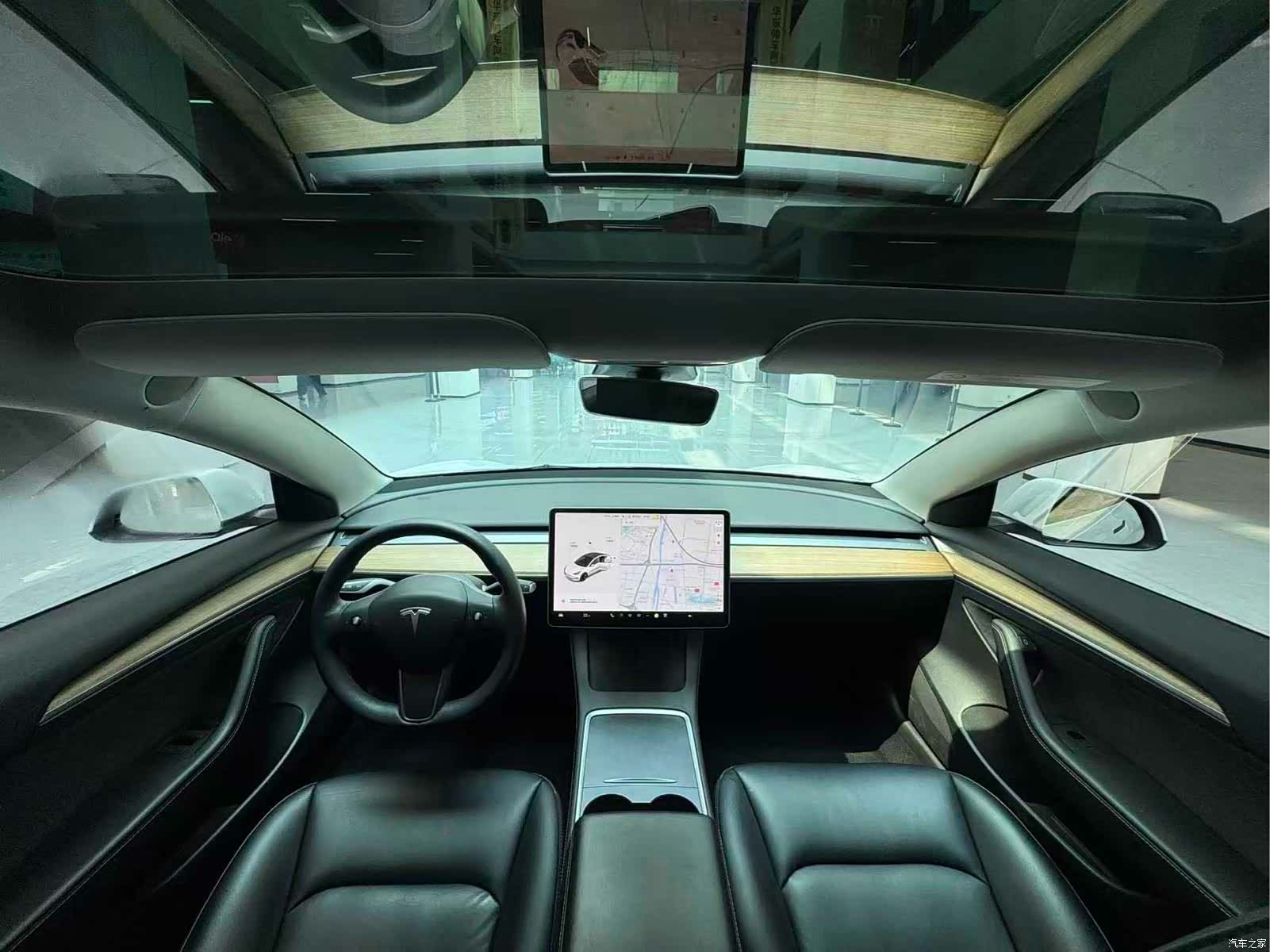 Tesla Model 3, 2022 14