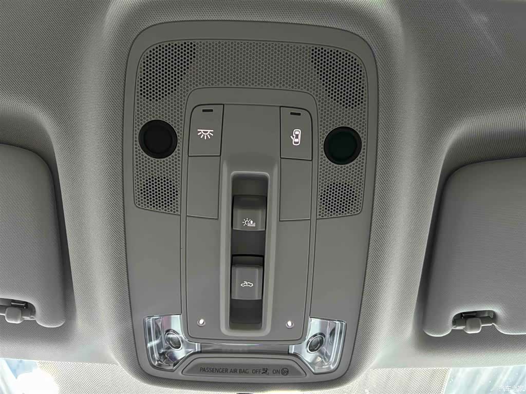 Audi Q3, 2022 8