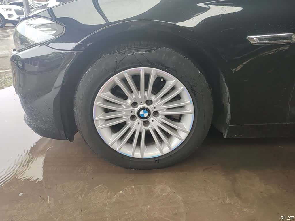 BMW 5 Series, 2015 23