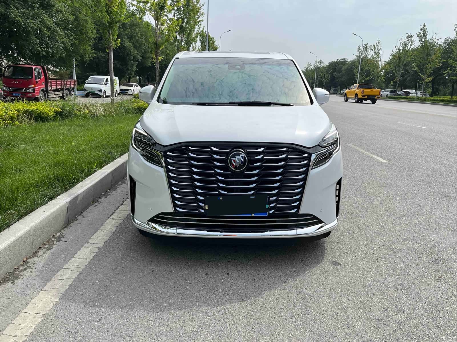 Buick GL8, 2024 2