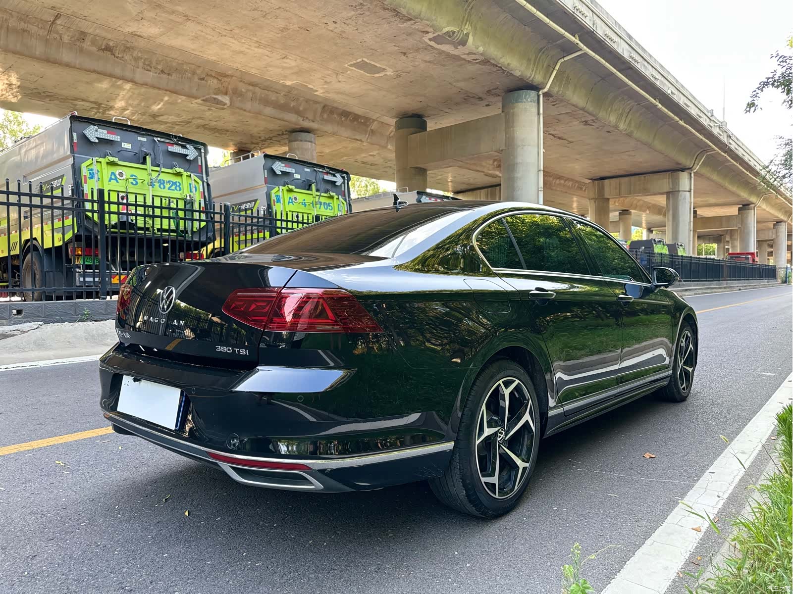 Volkswagen Magotan, 2025 9