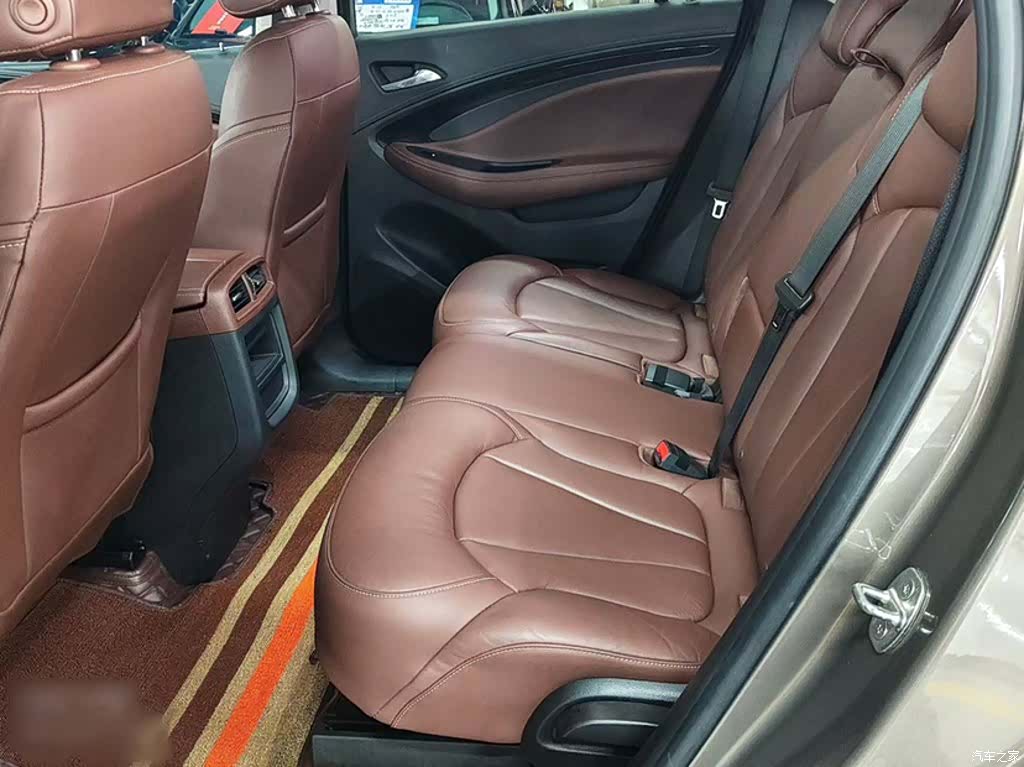 Buick Envision Plus, 2018 11
