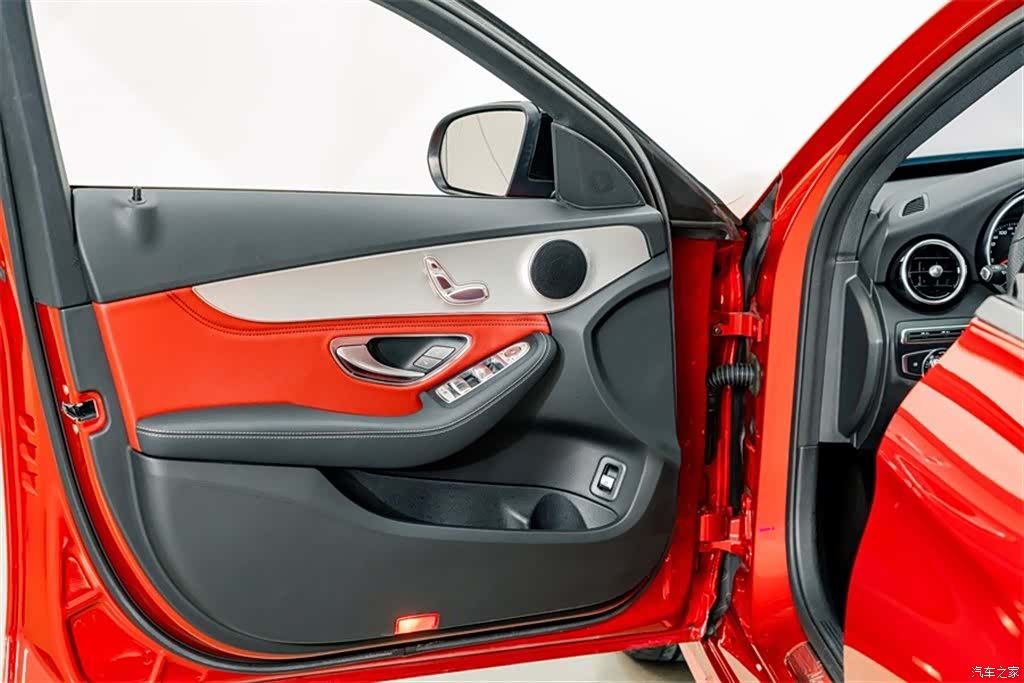Mercedes-Benz C-Class, 2017 16