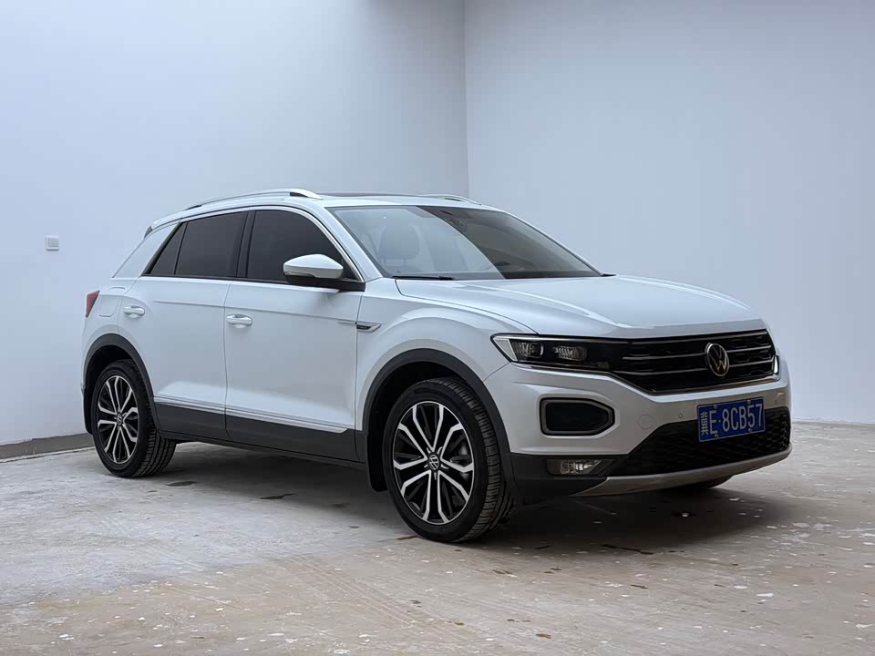 Volkswagen T-ROC exploring Songs