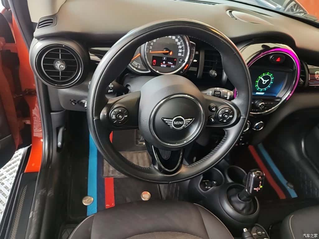 Mini ONE, 2019 11