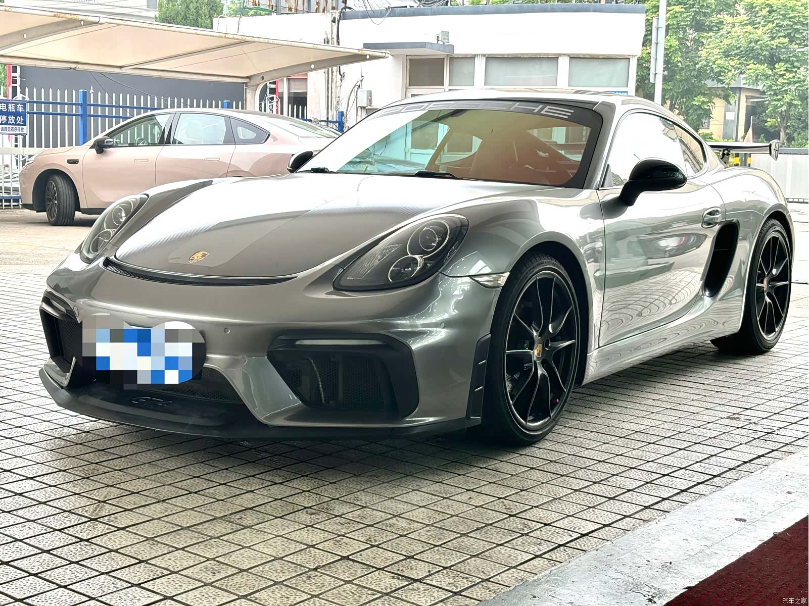 Porsche Cayman