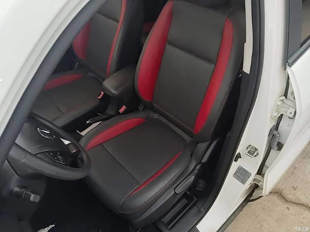 Changan CS15, 2016 15