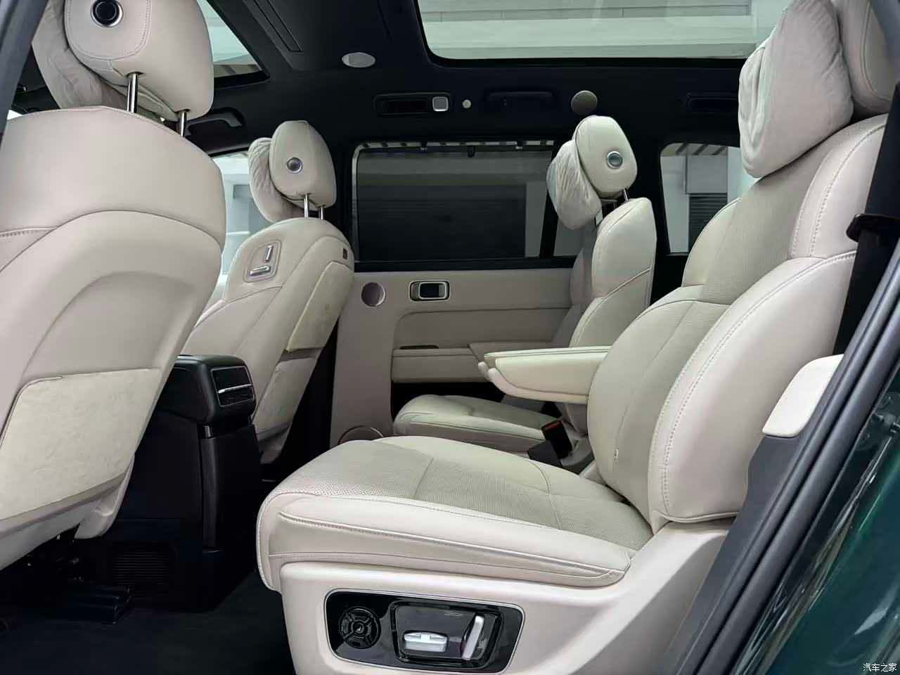 Li Auto L9, 2023 11