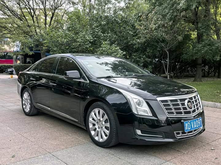 Cadillac XTS 2014 28T Комфорт