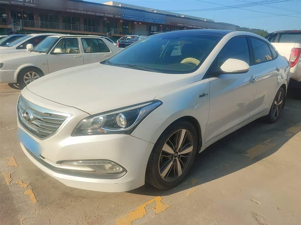 Hyundai Name picture