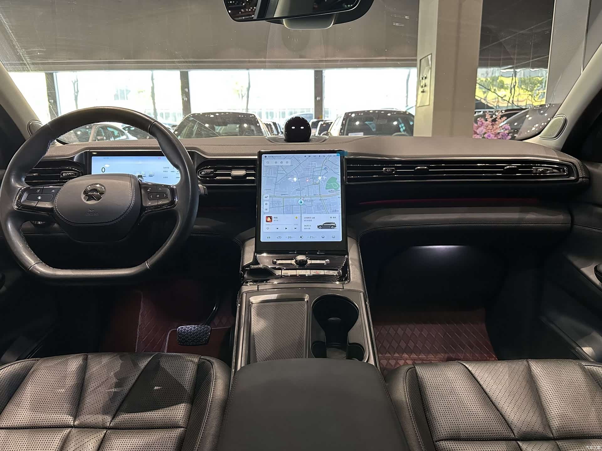 NIO ES8, 2022 10