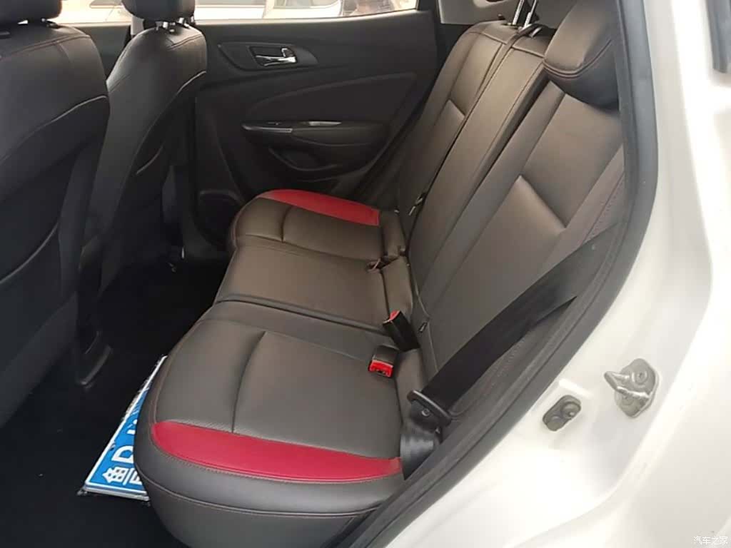 Changan CS15, 2016 17