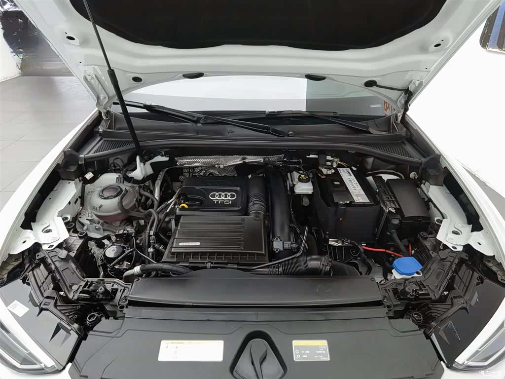 Audi Q3, 2020 6