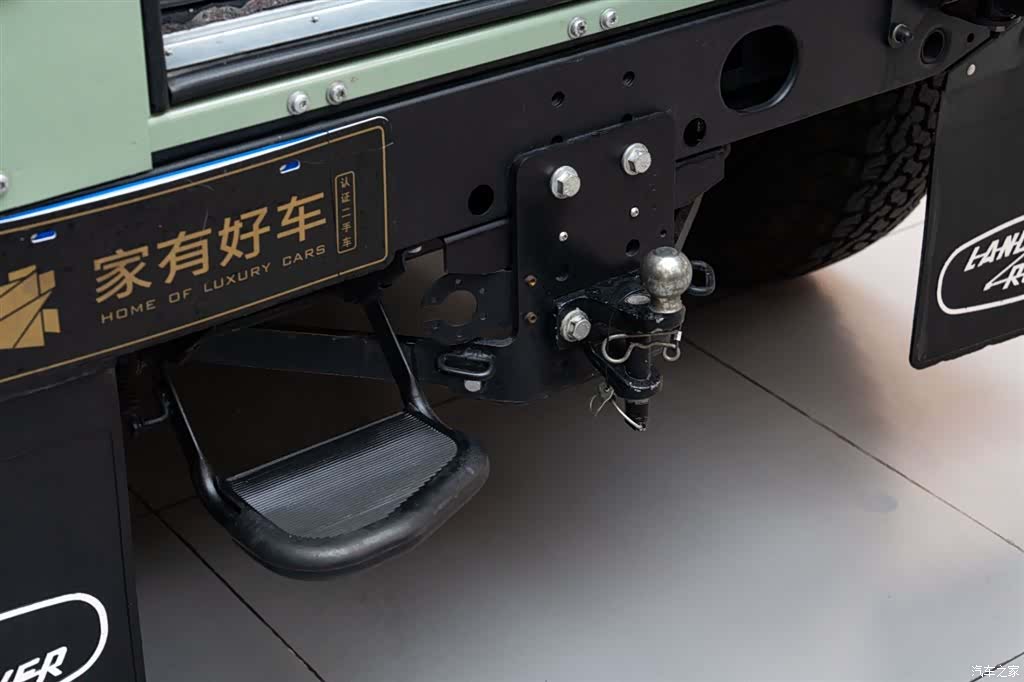 Land Rover Defender, 2017 17