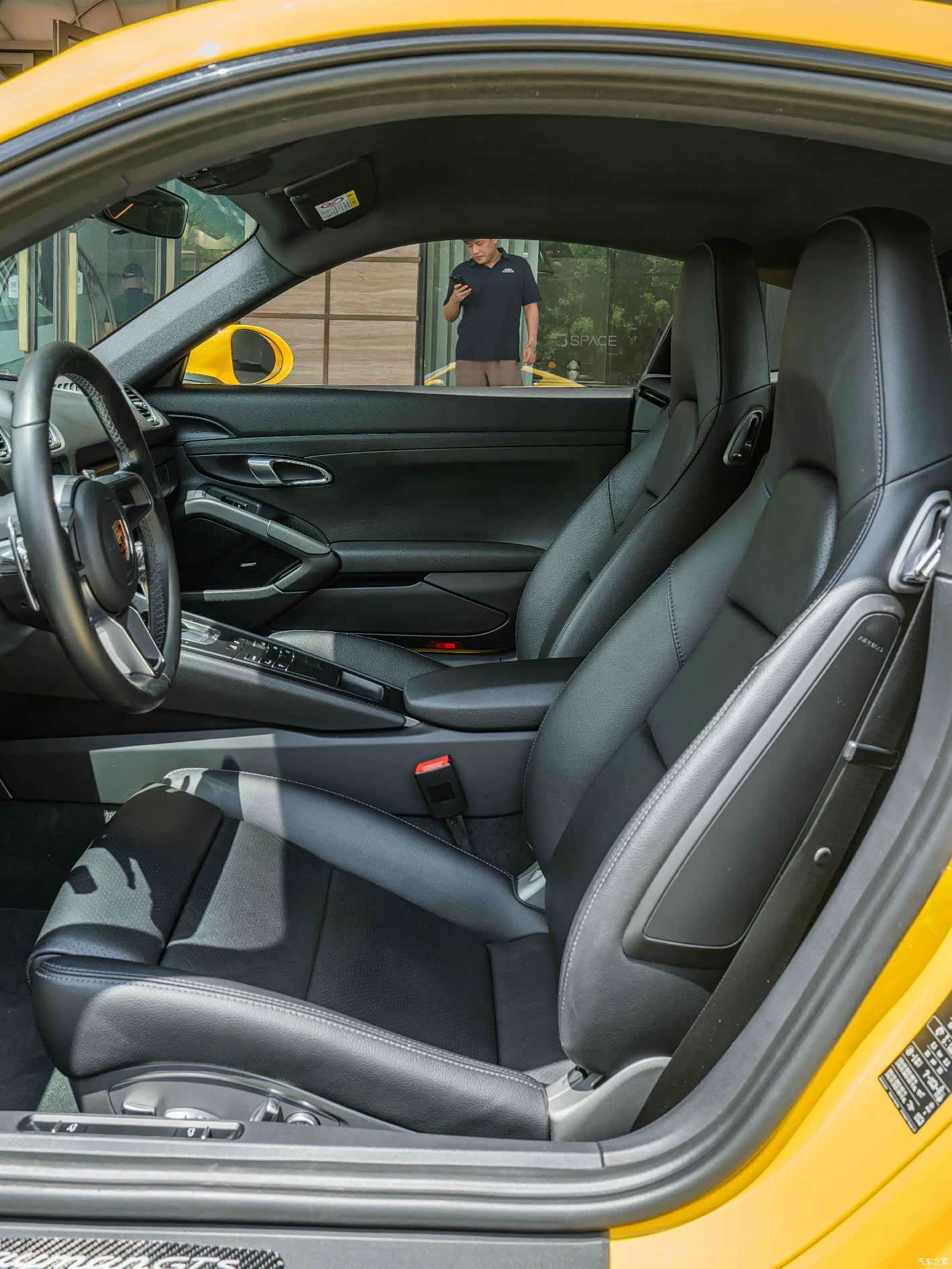 Porsche Cayman, 2020 11