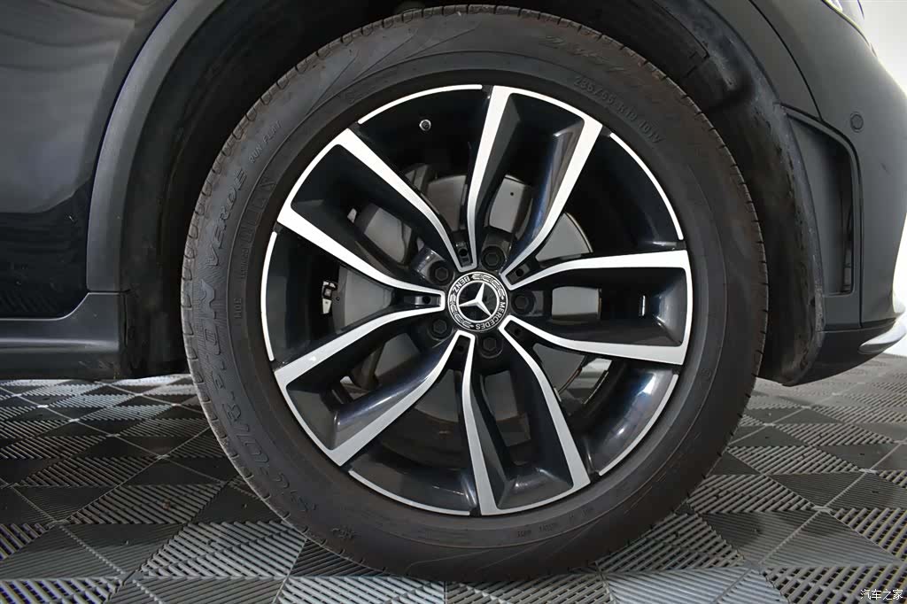 Mercedes-Benz GLC, 2022 11