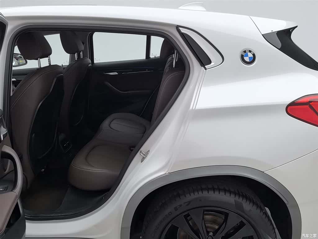BMW X2, 2021 15