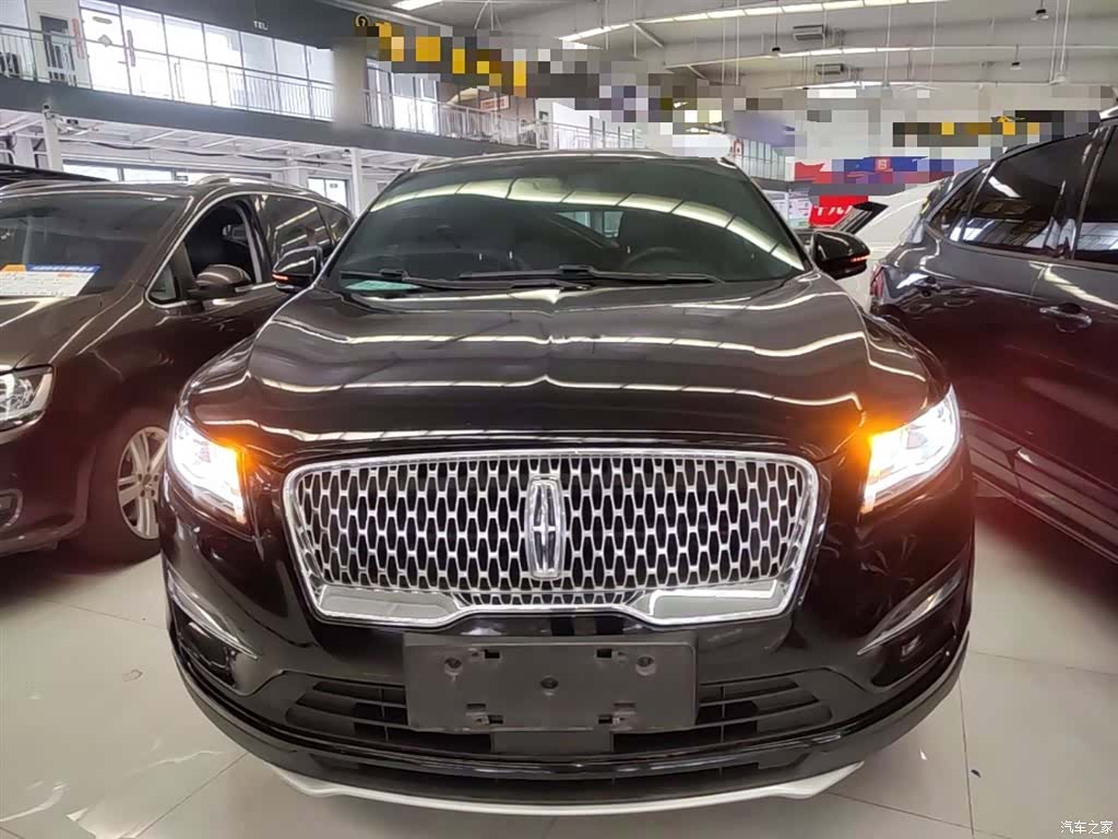 Lincoln MKC, 2019 3