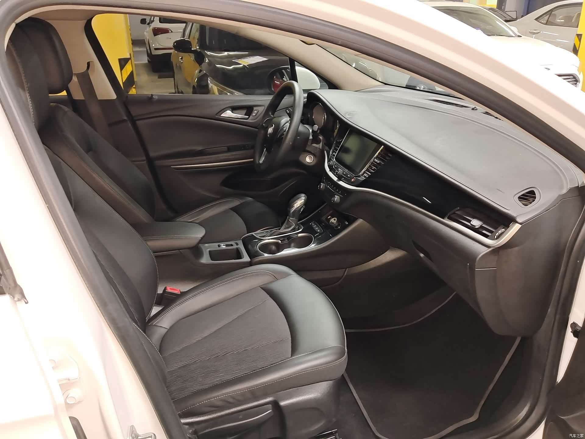 Buick Verano, 2017 12