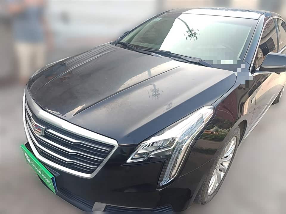 Cadillac XTS