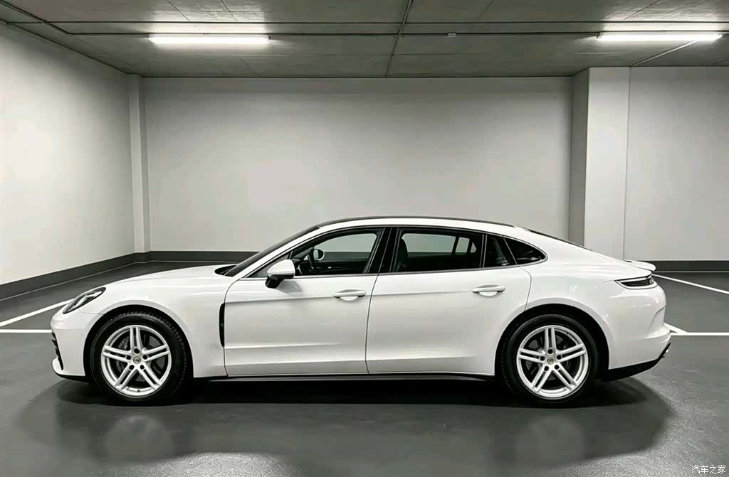Porsche Panamera, 2025 2