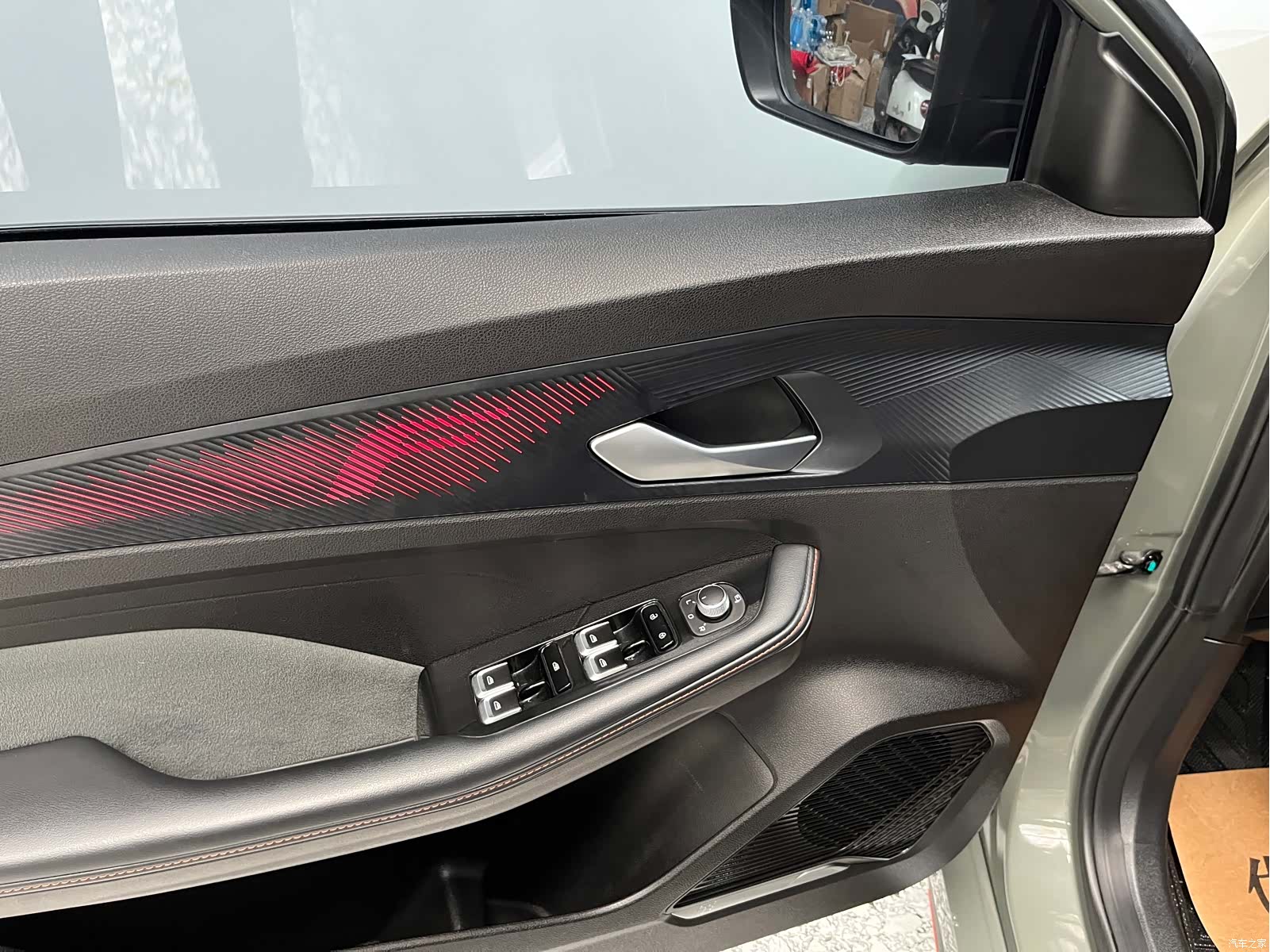 Geely Binray, 2022 6