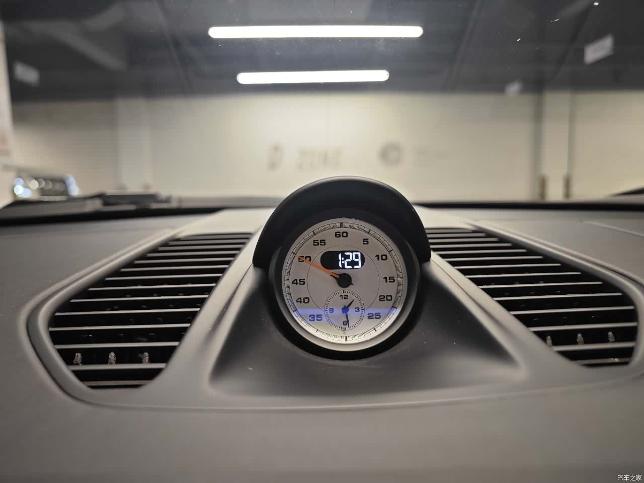 Porsche 911, 2019 7