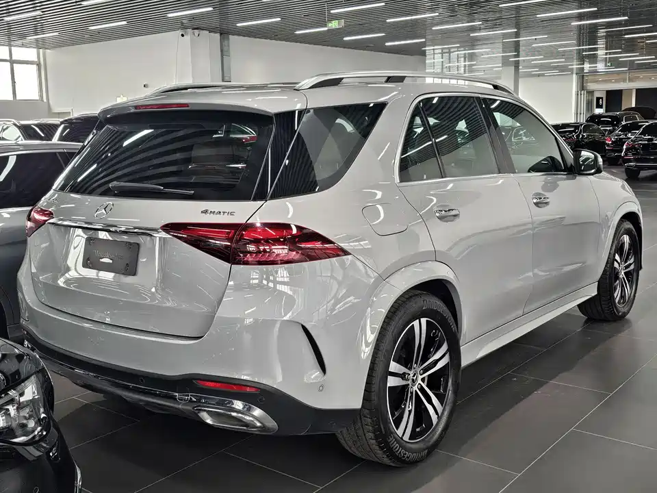 Mercedes-Benz GLE Mercedes-Benz GLE