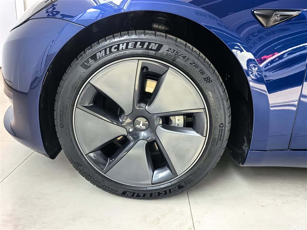 Tesla Model 3, 2021 7